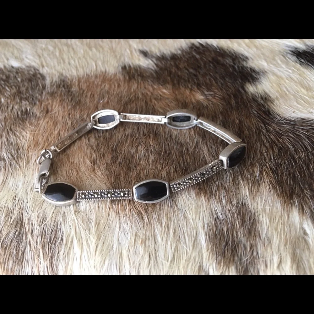 Vintage sterling black onyx marcasite bracelet